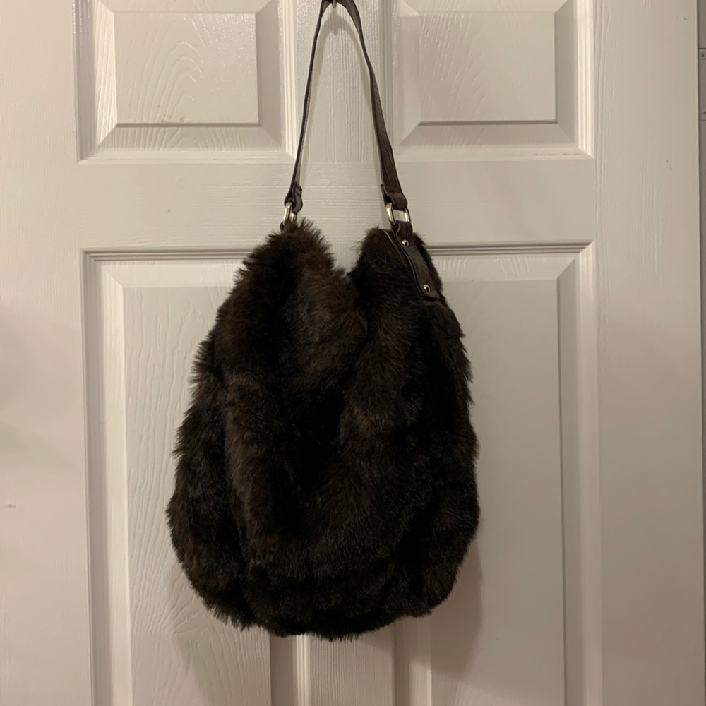BATH BODY WORKS CHOCOLATE BROWN FAUX FUR LARGE TOTE:LINED/w POCKET: 17x17